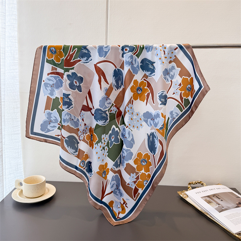 Foulard carré en soie de luxe  - Wrist Wraps avis et prix
